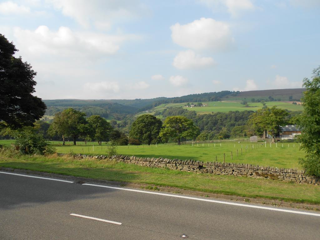 The Shady Oak B&B Whaley Bridge Экстерьер фото